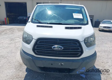 2015 Ford Transit-250 z USA, uszkodzony, nr VIN 1FTNR1ZM4FKA60819